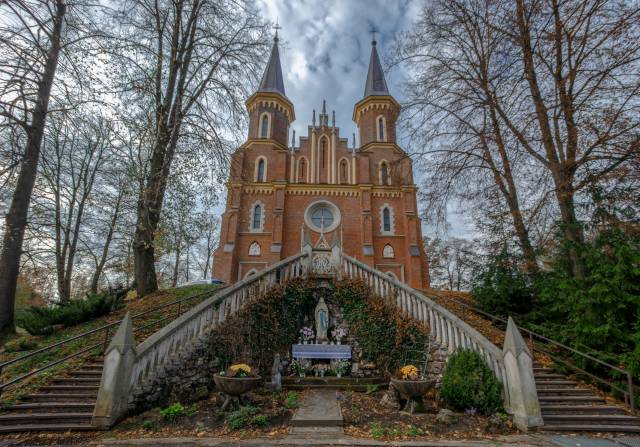 Kościół pw. św. Michała Archanioła i św. Anny w Dydni