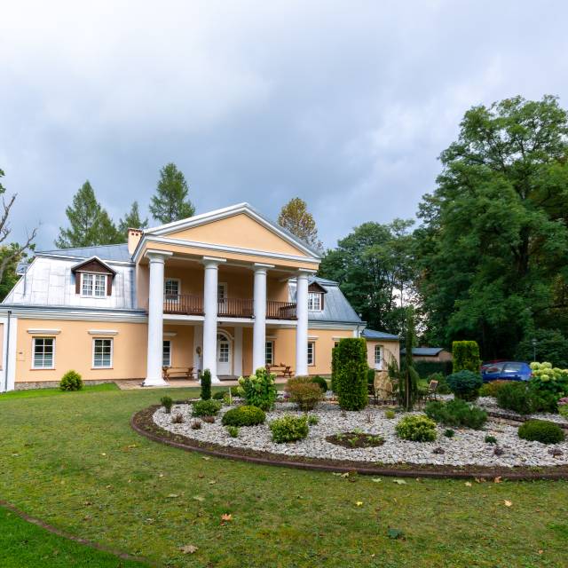 Centrum Konferencyjne „Dwór Jabłonka” w Jabłonce, Autor: Grzegorz Cipora