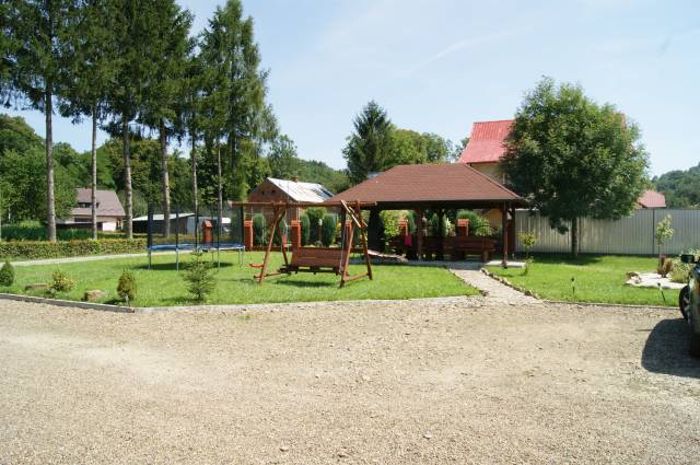 Gospodarstwo Agroturystyczne „Na Folwarku” w Dąbrówce  Starzeńskiej