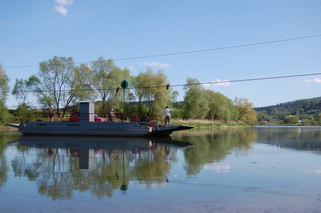 Przeprawa promowa w Krzemiennej