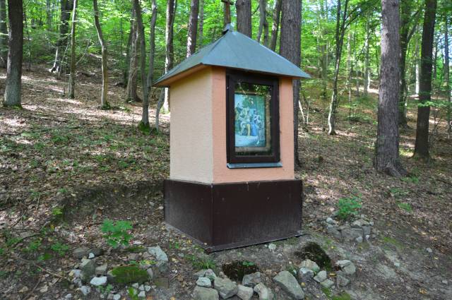 Zespół kapliczek na górze Chełm w Nozdrzcu