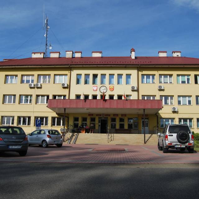 Urząd Gminy w Nozdrzcu, Autor: https://gminy.podkarpackie.com/gmina-nozdrzec,129.html