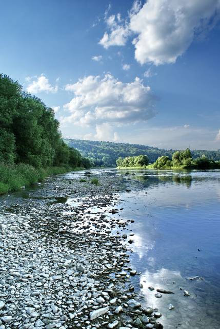 Prom na rzece San w Nozdrzcu