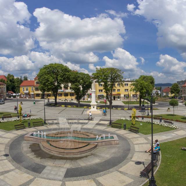 Rynek miejski w Dynowie, Autor: Daniel Gąsecki